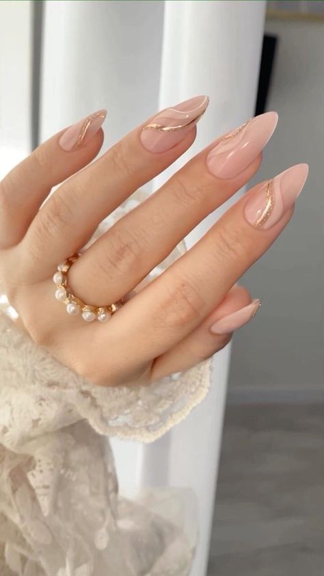 Nude Nail Designs, Classy Acrylic Nails, Nagel Inspo, Spring Nail Art, Spring Nail, Neutral Nails, Elegant Nails, Stylish Nails Art, Minimalist Nails