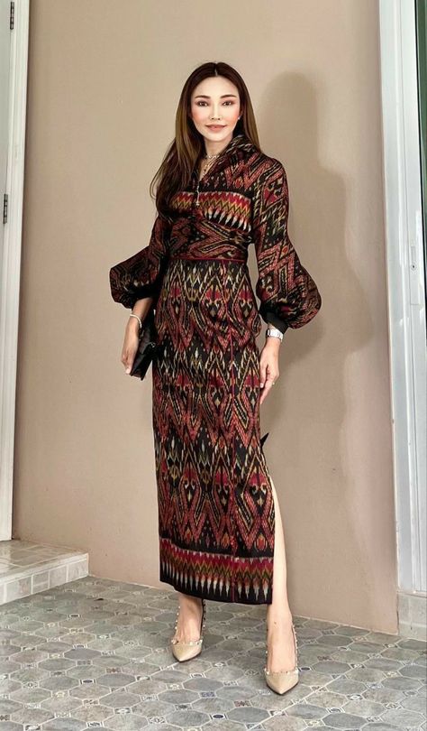 Tunik Nara, Batik Dress Elegant Hijab, Batik Dress Hijab, Batik Dress Elegant Modern, Dress Batik Modern, Hijab Kondangan, Modern Filipiniana Dress, Hijab Model, Batik Dress Modern