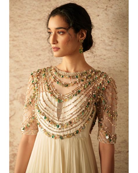 Couture, Long Gown Ideas, Ivory Anarkali, Chiffon Anarkali, Ridhi Mehra, Gown Ideas, Heavy Dresses, Anarkali Dress Pattern, Elegant Blouse Designs