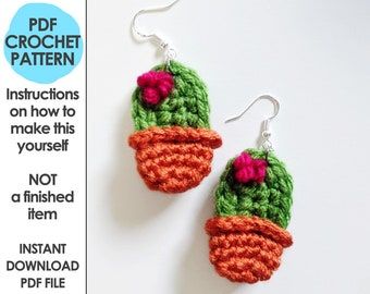 Crochet Feather, Crochet Pattern Instructions, Crochet Rings, Crochet Cactus, Crochet Jewelry Patterns, Crochet Earrings Pattern, Cactus Earrings, Crochet Plant, Diy Crochet Projects