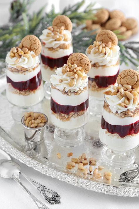 Cherry Amaretti Trifles - Sprinkle Bakes Trifle Cups, Cherry Trifle, Christmas Baking Gifts, Dessert Cups Recipes, Dessert Shooters, Amaretti Cookies, Wine Flavors, Cookie Toppings, Cherry Jam