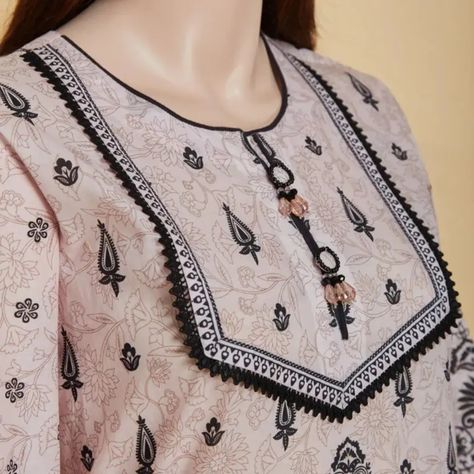 Dress Front Neck Designs, Nack Design For Kurti, Neck Designs Kurti, Suit Neck Design, Designs Kurti, Suit Neck, Gala Design, Lace Dress Design, Girls Dresses Sewing