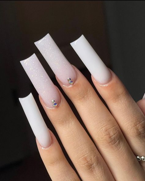 White Square Acrylic Nails Long, Nails Straight Square, Milky White Nails With Pink Design, White Nails With One Finger Design, Plain Long Nails Acrylic, Mikey White Nails, White Long Square Acrylic Nails, Basic Acryl Nails, White Full Set Nails