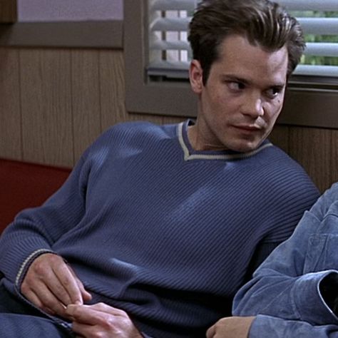 Mickey Scream 2 Icon, Mickey Altieri Icon, Timothy Olyphant Scream, Timothy Olyphant 90s, Mickey Scream 2, Mickey Altieri Scream 2, Scream Mickey, Mickey Altieri, Relaxed Hair Regimen