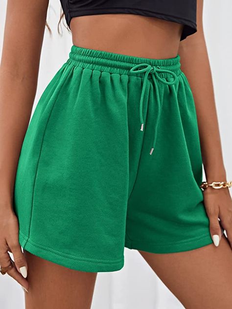 Jersey Shorts Outfit Women, Fleece Shorts Outfit, Jersey Shorts Outfit, Sweat Shorts Outfit, Sweat Shorts Women, Pattern Shorts, Running Track, Shorts Outfits Women, Track Shorts