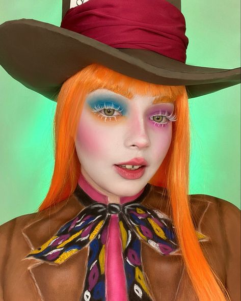 Max Hatter Makeup, Live Action Mad Hatter, Women Mad Hatter Makeup, Mad Hatter Female Makeup, Mad Hatter Tea Party Makeup, Mad Hatter Costume Makeup, Mad Hatter Halloween Makeup, Female Mad Hatter Makeup, Madd Hatter Makeup