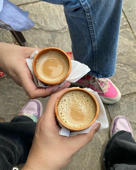 Desi chai with friends aesthetic Chai With Friends, Chai Aesthetic, With Friends Aesthetic, Sisters Photoshoot Poses, Instagram Captions For Friends, Chai Recipe, Sisters Photoshoot, Coffee With Friends, Desi Fashion Casual