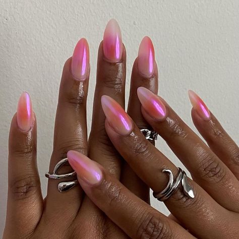 | summer aura + chrome 🌅 @apresnailofficial natural medium almond | Instagram Acrylic Nails Ideas Chrome, Nails Acrylic Chrome French Tip, August Nails Chrome, Coloured Ombré Nails, Airbrush Nails Almond, Chrome Pink Square Nails, Summer 2024 Almond Nails, Cute Trendy Summer Nails, Ora Nails Design