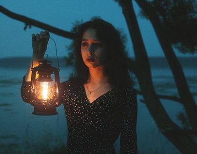 Tela, Holding Candle Pose Reference, Afternoon Lighting Reference, Candle Lighting Reference, Art Reference Lighting, Holding Lantern Pose Reference, Candle Light Reference, Dramatic Reference Pose, Holding Candle Reference