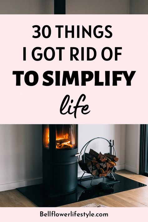 How to simplify life and get rid of stuff : 30 things to get rid of immediately Life Simplified, Get Rid Of Stuff, Simple Living Lifestyle, Living Simple, Simplify Life, Clutter Control, How To Simplify, Decluttering Ideas, Living Simply