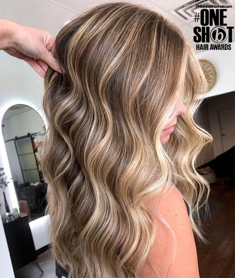 Blond Bayalage, Dirty Blonde Hair With Highlights, Blonde Light Brown Hair, Highlights Brown Hair Balayage, Light Brunette Hair, Summer Blonde Hair, Brown Hair Inspo, Brunette Hair With Highlights, Dirty Blonde Hair