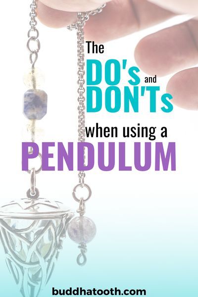 Crystal Pendulum How To Use, Pendulum Witchcraft, Amethyst Pendulum, Divination Methods, Chakra Pendulum, Pendulum Necklace, Witchy Tips, Spirit Communication, Pendulum Board