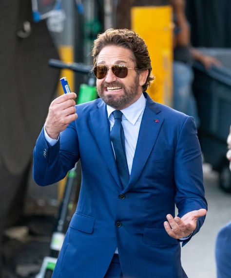 Gerard Butler is seen on August 15, 2019 at Los Angeles. News Photo - Getty Images Angeles, Los Angeles, Gerard Butler, Dragons Reference, Wellness Videos, Reference Board, Family Fitness, Jimmy Kimmel Live, Jimmy Kimmel