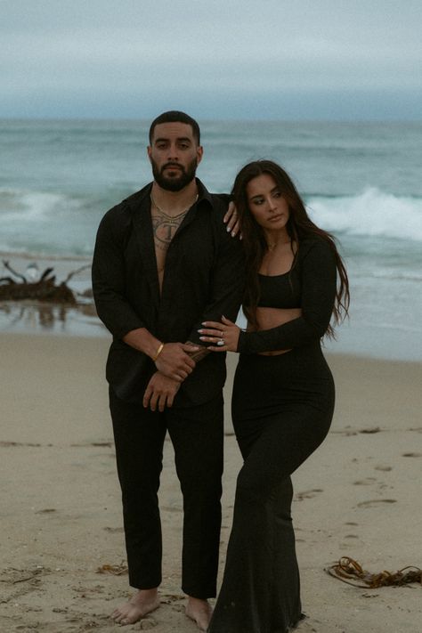 Couples At Home Aesthetic, Casual Black Couple Photoshoot Outfit Ideas, Fancy Beach Engagement Photos, Wedding Anniversary Beach Photoshoot, Couples Dipping Pose, Anniversary Pictures Couples 20 Years, Driftwood Beach Engagement Photos, Couple Poses Photography Beach, Black Outfit Beach Photoshoot