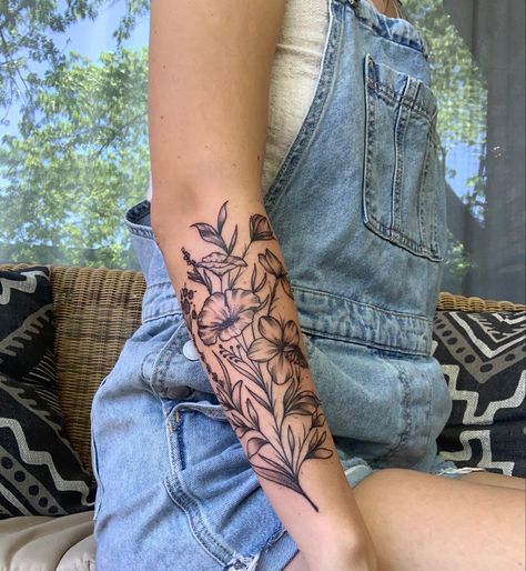 Black Half Sleeve Tattoos For Women, Floral Black Tattoo Sleeve, Floral Sleeve Forearm, Tattoo Sleeve Women Half, Mom Half Sleeve Tattoo Ideas, Floral Vine Half Sleeve Tattoo, Floral Lower Half Sleeve Tattoo, Sleeve Tattoos For Women Lower Arm, Half Sleeve Women Tattoo Classy