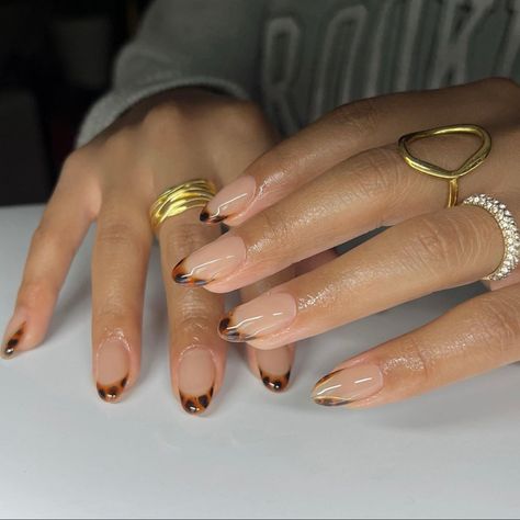 Cheetah Nails, Leopard Nails, Nail Tips, Tortishell Nails, Gel French Tips, French Tip Nail Designs, Leopard Print Nails, Classy Acrylic Nails, Nagel Inspo