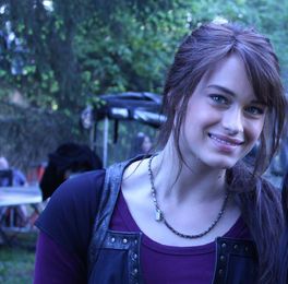 Percy Jackson Clarisse, Clarisse Percy Jackson, Percy Jackson Lightning Thief, Clarisse La Rue, Leven Rambin, Percy Jackson Movie, Movie Pic, Career Girl, Percy Jackson Characters