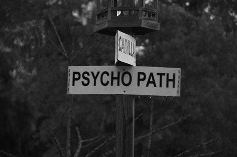 A road less travelled - Imgur Humour, Funny Signs, Foto Vintage, Fete Anime, Visual Statements, Street Signs, The Villain, Grunge Aesthetic, American Horror Story