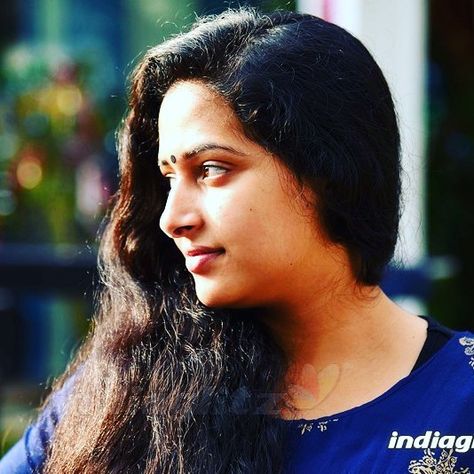 Day 8 Blouse Designs, Anu Sitara, Anu Sithara, Perfect Girl, Malayalam Actress, Beautiful Indian Actress, Bollywood Actress, Indian Actresses, Facial