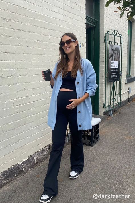 Prego Outfits, Summer Pregnancy Outfits, Fall Maternity Outfits, Casual Maternity Outfits, Pregnacy Outfits, Winter Maternity Outfits, Trendy Maternity Outfits, Trendy Maternity, Preggo Fashion