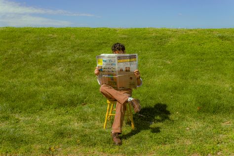 Wes Anderson Green Aesthetic, Wes Anderson Aesthetic Photoshoot, Wes Anderson Pictures, Bright Colour Photography, Wes Anderson Picnic, Wes Anderson Aesthetic Outdoor, Documentary Film Photography, Wes Anderson Nature, Wes Anderson Senior Pictures