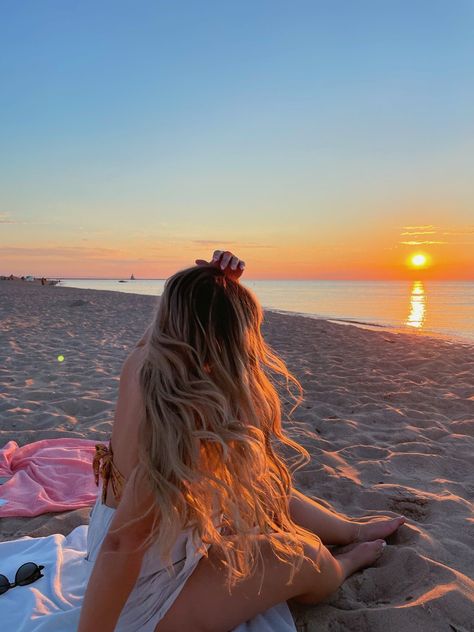 sunset // beach // blonde Beach Blonde, Sunset Beach, Not Mine, Blonde