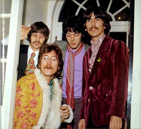 The Beatles. Press launch for Sgt Pepper LP.
19, May. 1967. London Sylvia Rivera, Sgt Peppers Lonely Hearts Club Band, Beatles Sgt Pepper, Belgravia London, Lonely Hearts Club, All My Loving, Beatles George, Bug Boy, Sgt Pepper