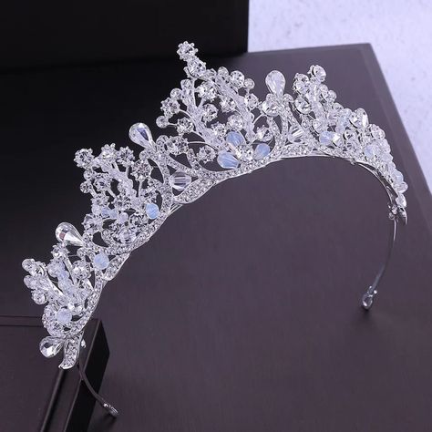 Wedding Hair Accessories Headpieces, Sweet 16 Crowns, Quince Crowns, Quince Crown, Quinceanera Crown, Tiara Silver, Queens Tiaras, Quince Theme, Blue Quince