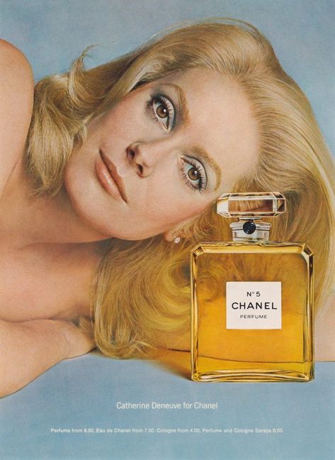 𝚃𝚑𝚎 𝚅𝚒𝚗𝚝𝚊𝚐𝚎 𝚁𝚎𝚟𝚒𝚎𝚠 on Twitter: "Portrait of Catherine Deneuve for Chanel by Richard Avedon, 1973… " Catherine Denueve, Jean Paul Goude, Chanel Ad, Ali Mcgraw, Chanel N 5, Perfume Chanel, Chanel No5, Johannes Huebl, Jean Shrimpton