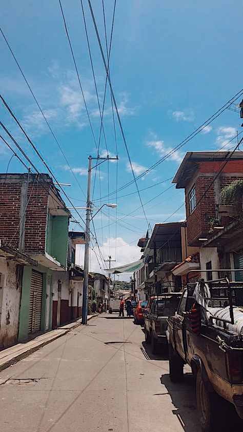 Mexico • Michoacán • Explore • Wanderlust Mexico • Wanderer • Mexican Photographer • Latina • Blog • Mexico Blog • Mexico Pictures • Mexico Views • Mexico Travel • Michoacán Travel Destinations • Viva Mexico Mexico Houses, Mexico Michoacan, Latina Vibes, Real Mexico, Mexico Wallpaper, Farm Town, Michoacan Mexico, Latina Aesthetic, Mexico Photography