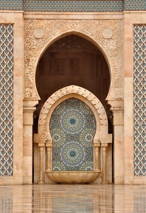 Moroccan Mosque, Morrocan Architecture, Morocco Tourism, Tac Mahal, Hassan Ii Mosque, Hassan 2, Morocco Aesthetic, Moorish Design, Casablanca Morocco