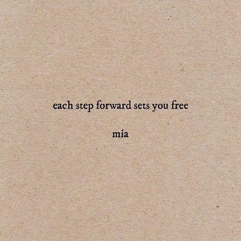 Each step forward sets you free #quote Setting You Free Quotes, Forward Quotes, Mau Humor, Makeup Sephora, One Step Forward, Freedom Quotes, Fina Ord, Motiverende Quotes, New Energy