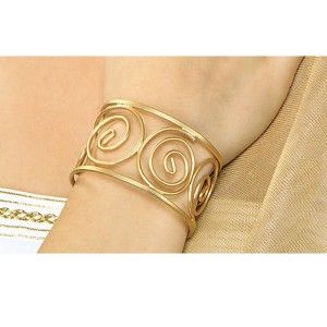 Grecian swirls Roman Costumes, Arm Cuff Jewelry, Roman Costume, Ancient Dress, Grecian Goddess, Cuff Jewelry, Arm Cuff, Gold Work, Wrist Cuffs