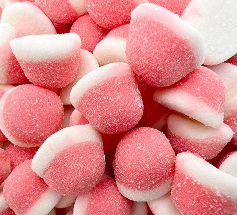 Strawberry Puffs, Pink Marshmallows, Strawberry Candy, Candy Popcorn, Candy Companies, Cbd Gummies, Chewy Candy, Pink Strawberry, Star Candy