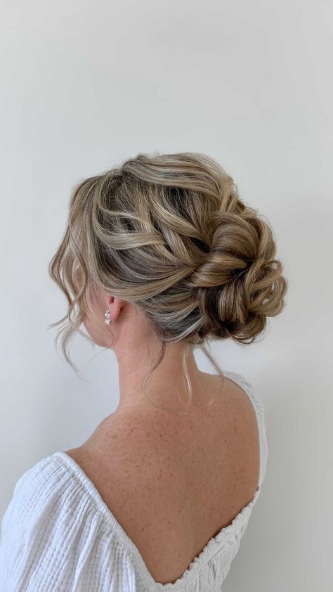 Pretty Prom Updos, Romantic Updo Bridesmaid, Low Bun Wedding Hair Messy, Lose Wedding Updo, Low Messy Bun Wedding Hair Loose Curls, Low Messy Bun Prom Hair, Prom Updos Bun, Prom Bun Updo, Low Bridesmaid Bun