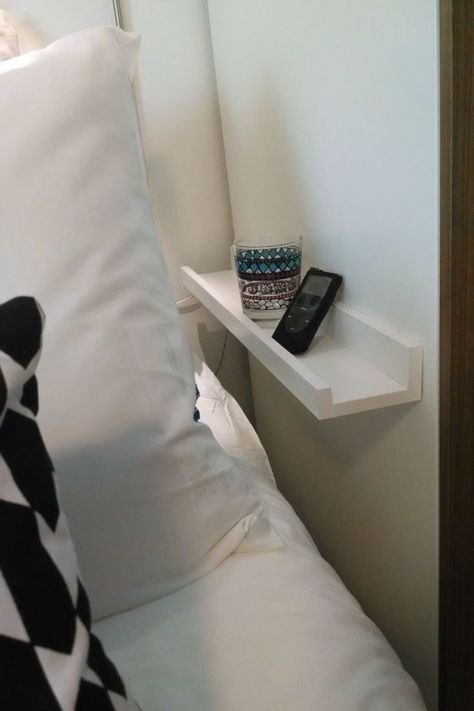 Or you can always use a tiny shelf as a nightstand. | 19 Genius Storage Ideas That'll Make Your Tiny Bedroom Feel Big Organization Hacks Bedroom, Small Nightstand, Diy Casa, Tiny Bedroom, Organization Bedroom, Small Rooms, Bedroom Storage, Small Space Living, تصميم داخلي