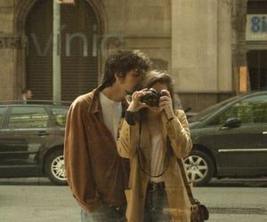 We Heart It | Fashion, wallpapers, quotes, celebrities and so much more The Love Club, Trik Fotografi, Foto Inspiration, Teenage Dream, Couple Aesthetic, Hopeless Romantic, Cute Relationships, Cute Couple Pictures, Cute Couples Goals