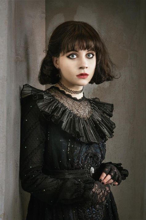 Lydia Deetz Dress, Lydia Deetz Makeup, Elizabeth Teeter, Beetlejuice Broadway, Lydia Deetz Beetlejuice, Lydia Deetz Costume, Lydia Deetz Cosplay, Beetlejuice Dress, Beetlejuice Halloween Costume