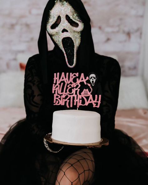 Ghostface stopped by the studio for her birthday photoshoot! Doesn't she look beautiful?! 👻🖤 | Instagram Ghostface Birthday, 20th Bday, August 20, Look Beautiful, Birthday Photoshoot, Horror Movie, Bday Party, Bowling, The Studio