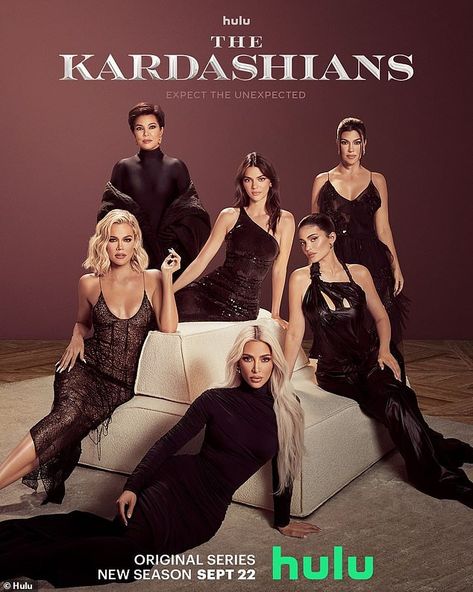 The Kardashians Season 2, Estilo Kardashian, Estilo Kylie Jenner, Kardashian Kids, Kardashian Outfit, Jenner Family, Kardashian Family, Celebrity Families, The Kardashians