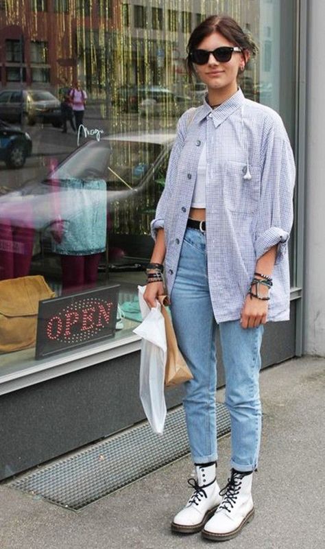 Layer a white tee underneath and style with jeans and Dr. Martens. White Dr Martens, White Doc Martens, Martens Outfit, Dr Martens Outfit, 90s Outfits, Vintage Clothes 90s, Tokyo Street Fashion, Outfits Retro, Moda Paris