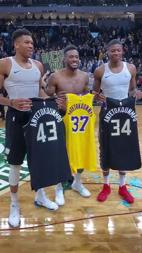 AntetokounBros Swap Unis 🙏 | Bleacher Report Antetokounmpo Brothers, Basketball Pictures Poses, Basketball Pics, Nba Basket, Giannis Antetokounmpo, Basketball Is Life, Nba Pictures, Bleacher Report, Jordan Shoes Retro