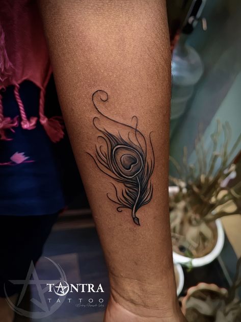 Peacoke Feather Tattoos, Black Peacock Feather Tattoo, Peacock Feather Tattoo Design For Women, Peacock Tattoo Feather, More Pankh Tattoo, Krishna Feather Tattoo, Feather Tattoo Design For Women, Peacock Feathers Tattoo, Feather Tattoo Ideas For Women