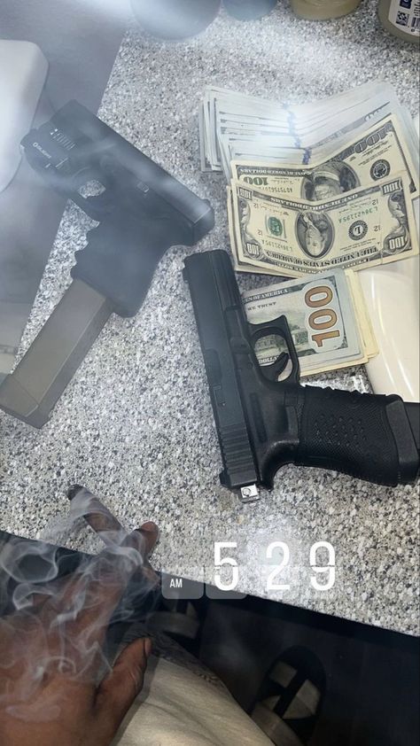 Glock19 With Switch Beam, P80 G19, Gangsta Pictures, Pounds Of Zaza, Glock19 With Laser Aesthetic, Telegram Aesthetic, Fye Wallpapers, Money Aesthetic Wallpaper, Thug Aesthetic