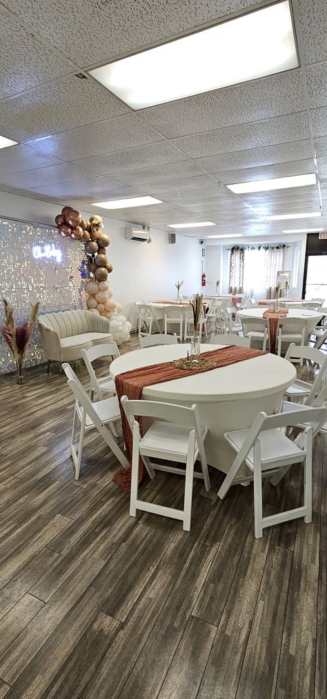 Great baby shower setup at Zenith Events Event Room Decor, Party Room Rental Spaces, Business Networking Event Decor, Event Space Aesthetic, Small Party Venue Ideas, Small Event Space Ideas, Small Venue Ideas, Event Set Up Ideas, Event Room Design