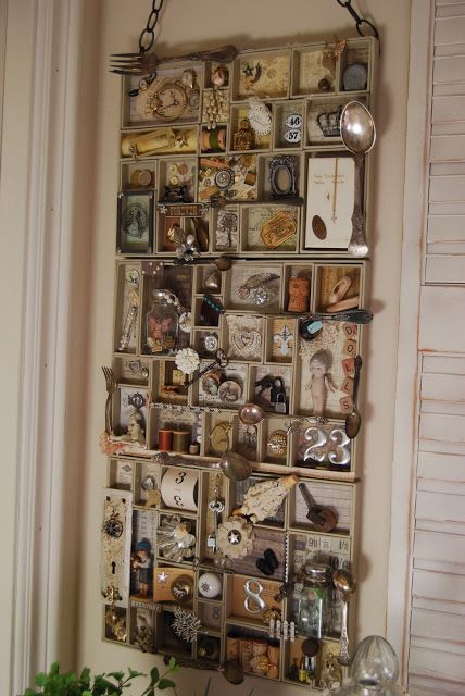 Assemblage Art, Shadow Box Kunst, Hantverk Diy, Printers Drawer, Shadow Box Art, Altered Boxes, Diy Vintage, Shadow Boxes, Displaying Collections