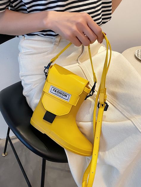 Yellow    PVC   Embellished   Women Bags Unique Bag Design Ideas, Yellow Preppy, Funny Bags, Mens Bags Fashion, Statement Handbag, Creative Bag, Diy Leather Bag, Personalized Shoes, Shoe Design