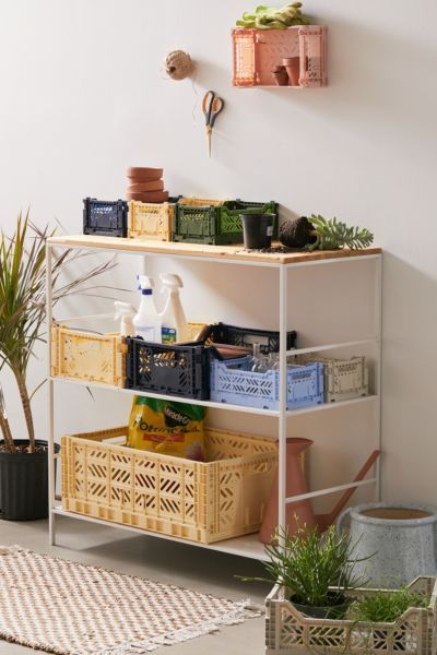 Collapsible storage crate by HAY, in a versatile design that stacks neatly and comes in a color-pop finish that sets your space apart. With a retro look we love, featuring geometric cutouts, perfect for storing art supplies, desk essentials, snacks, fruit and so much more! #sponsored Hay Crates, Hay Crate, Hay Storage, Storage Crate, Hay Design, Desk Essentials, Crate Storage, Tiny House Movement, Apartment Furniture