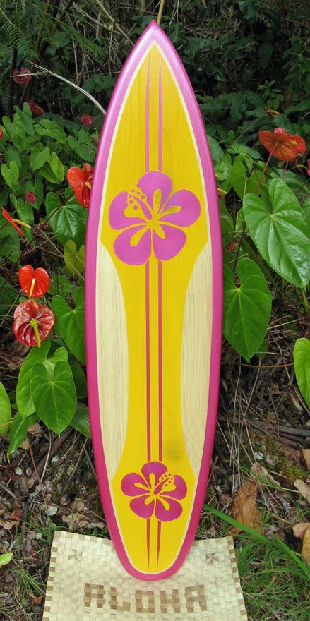 Cute Surfboard Designs, Painted Surfboards Ideas, Surfing Board Designs, How To Draw A Surfboard, Surf Boards Drawing, Surfboard Art Design Simple, Surfboard Art Drawing, Fish Surfboard Design, Painting On Surfboard