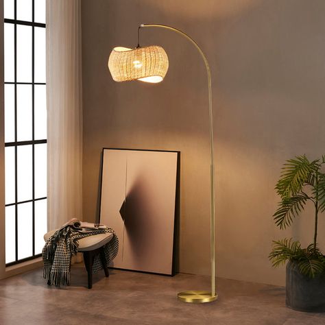 Warm Lighting Living Room, Standing Lamp Living Room, Family Room Sectional, Bright Floor Lamp, Farmhouse Floor Lamps, Mid Century Modern Floor Lamps, Arch Lamp, Hanging Floor Lamp, Mid Century Modern Lamps